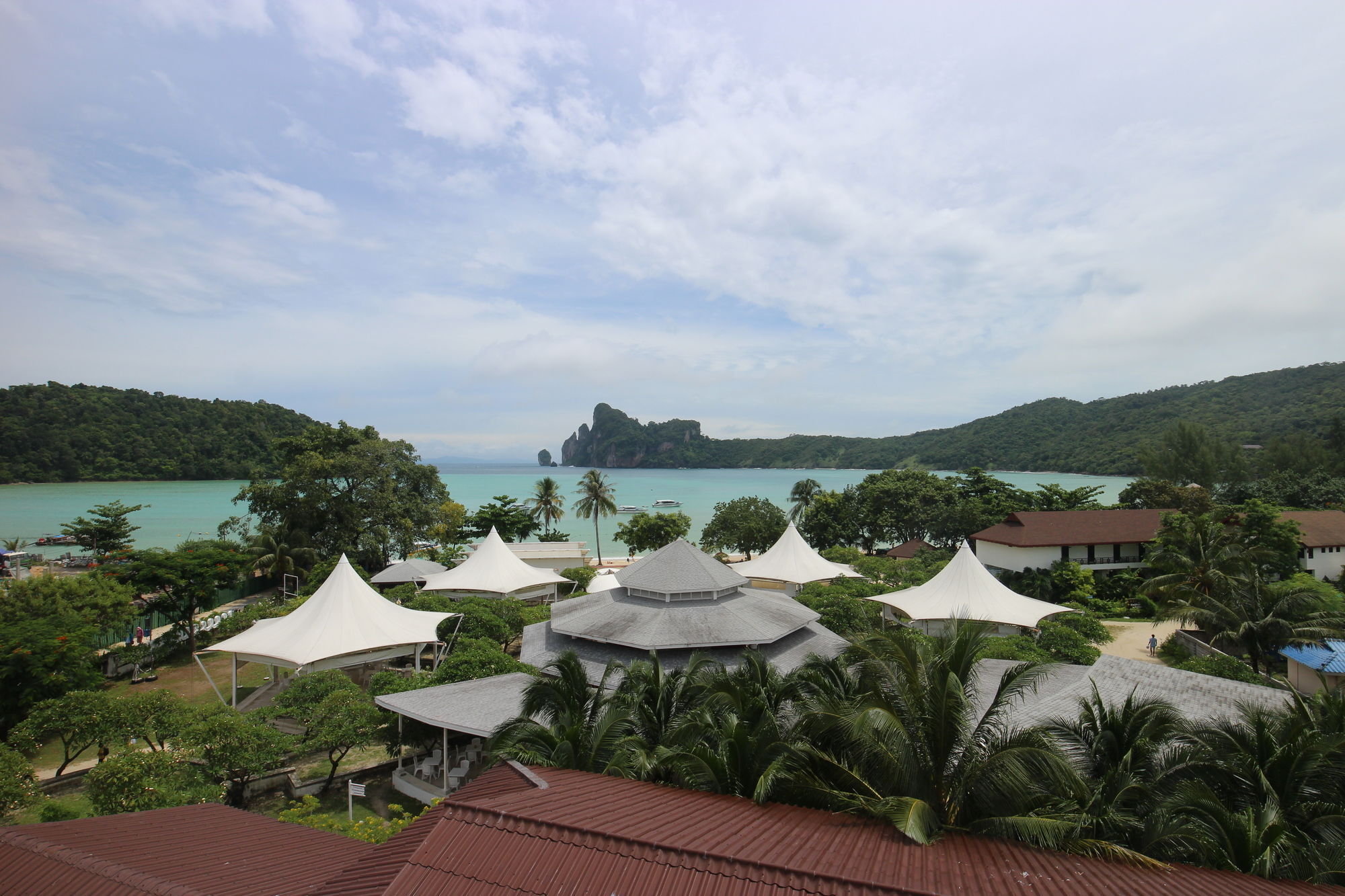 Phi Phi Hotel Exterior foto